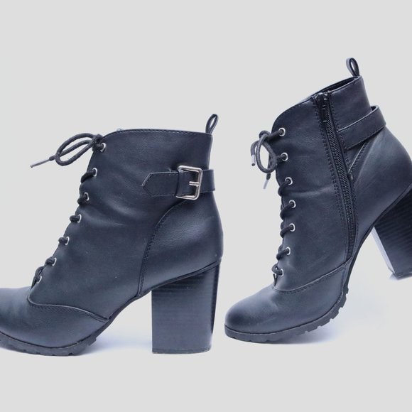 Cute Heel Lace Up Ankle Boots Black Size 9.5 - Picture 2 of 3